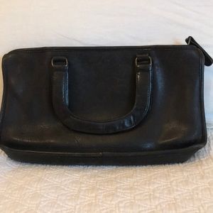 VINTAGE COACH Black leather satchel